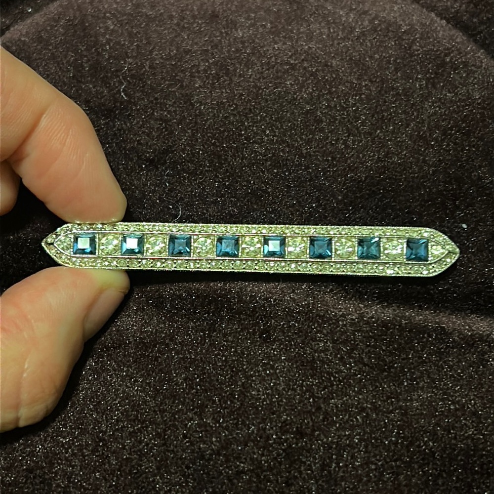 Vintage KENNETH LANE Silver Sapphire Blue Bar Brooch